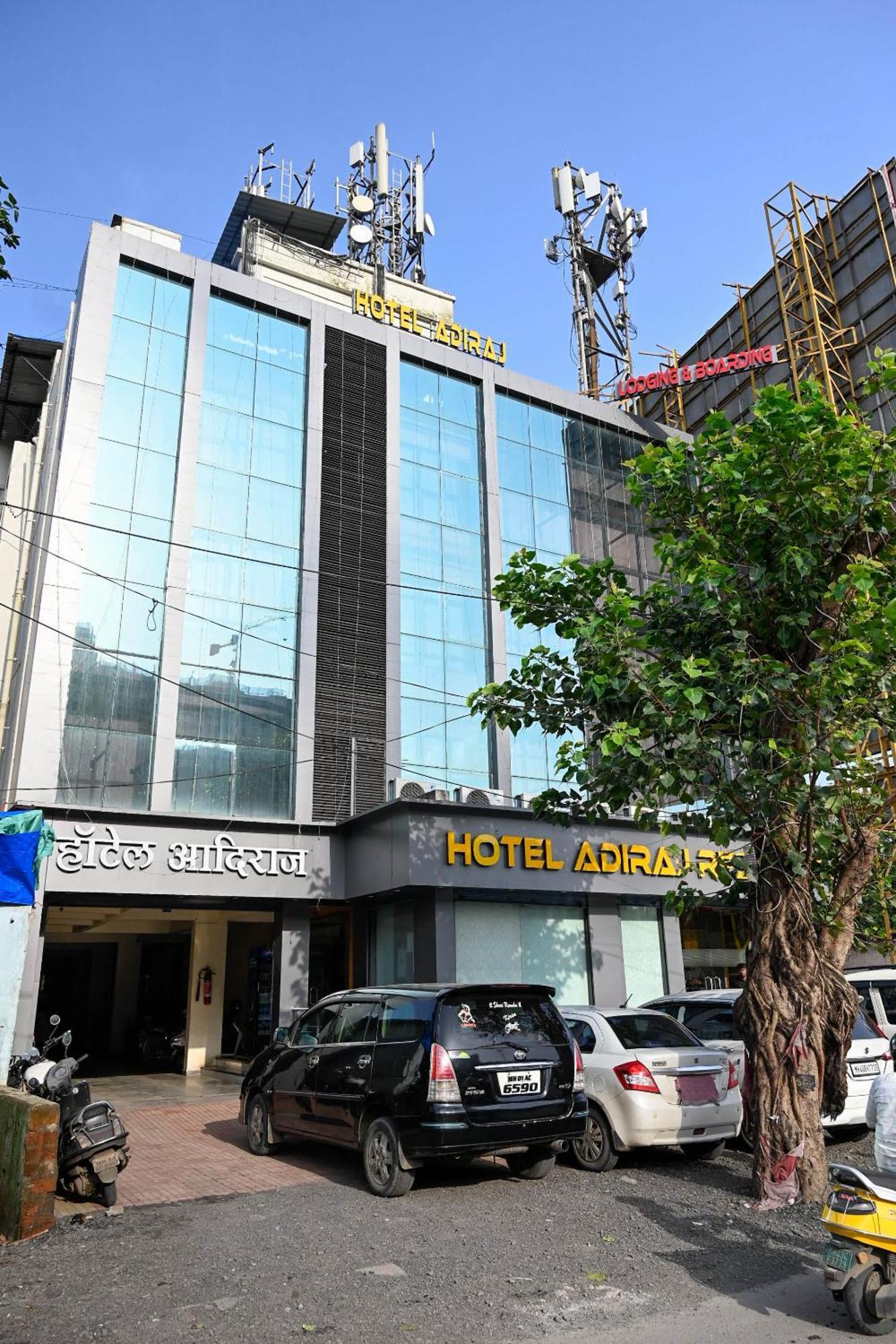 Adiraj Residency Hotell Navi Mumbai Exteriör bild