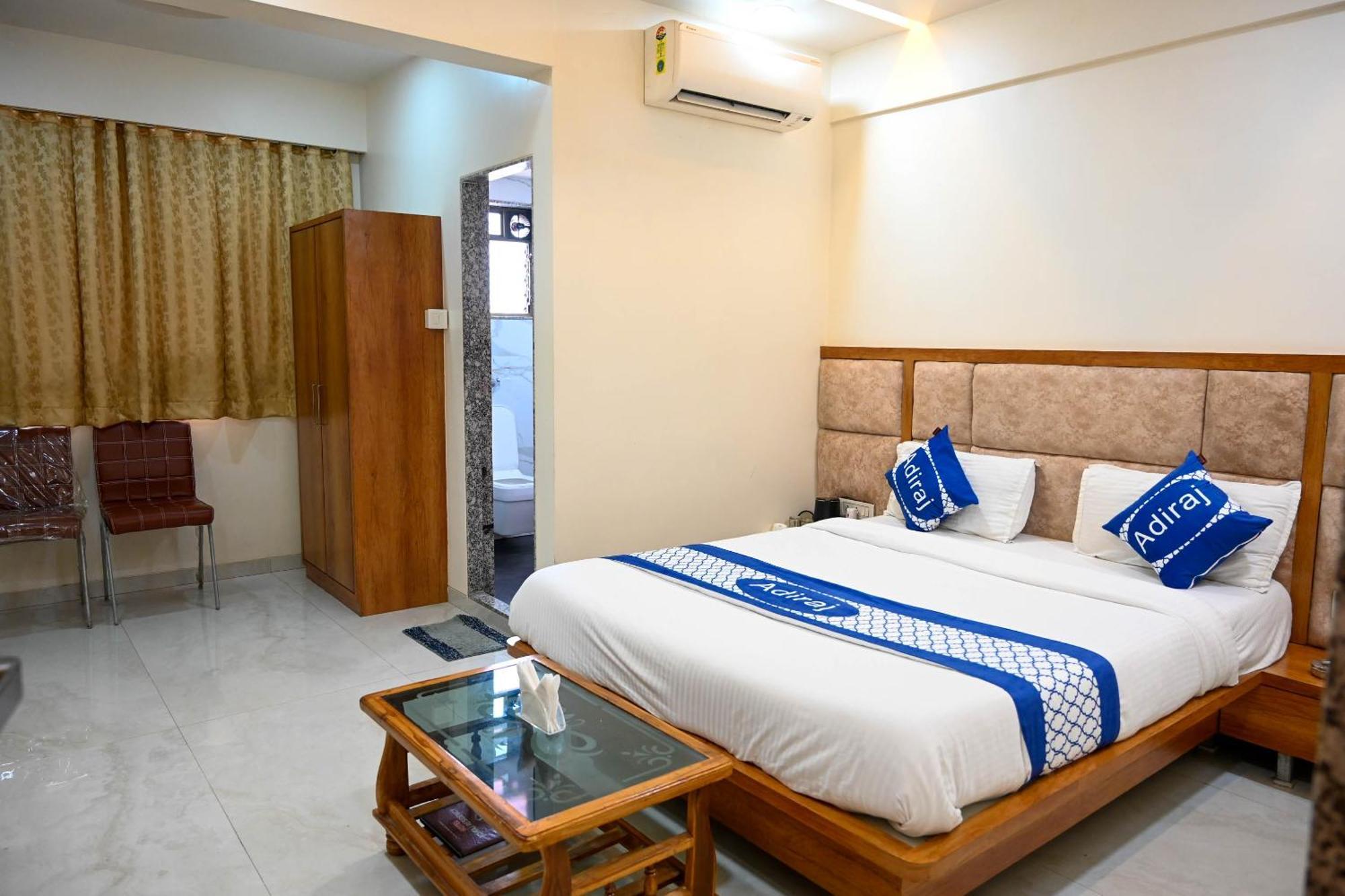 Adiraj Residency Hotell Navi Mumbai Exteriör bild